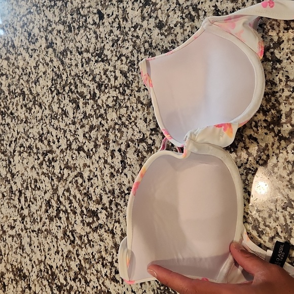 Pushup Bikini Top - Picture 2 of 5